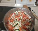 Foto del paso 2 de la receta: Merluza en salsa de curry