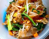 รูปขั้นตอนการทำที่ 4 ของ ผัดซีอิ๊ว มังสวิรัติ 🥕