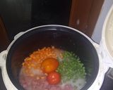 Foto langkah ke 1 dari resep 75 • Nasi Tomat rice cooker.