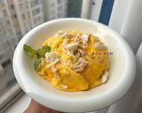 Hình bước làm 3 của món Cơm Chiên Cua Phủ Trứng