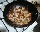 Foto del paso 2 de la receta: Salteado de camarones y verdura con Fideos frescos caseros