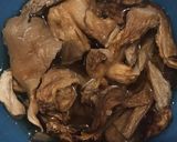 Foto del paso 1 de la receta: Arroz con gírgolas 🍄
