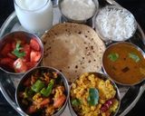 કાઠિયાવાડી થાળી રેસીપી સ્ટેપ8ફોટો