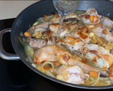 Foto del paso 6 de la receta: Conejo con frutos secos