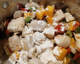 Foto del paso 7 de la receta: Pollo guisado con verduras