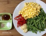 Foto langkah ke 5 dari resep Bento / Bekal Anak Sekolah (kaki naga, tumis buncis jagung manis).