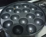 Foto langkah ke 3 dari resep Takoyaki simple.