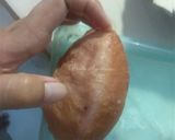 Foto langkah ke 5 dari resep Donat Ubi Ungu isi cokelat.