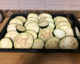 Foto del paso 1 de la receta: Berenjenas al horno Jamie Oliver