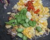 Foto langkah ke 4 dari resep 1051. Nasi Goreng Ikan Asin Teri Pete.