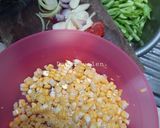 Foto langkah ke 3 dari resep Tumis buncis jagung.