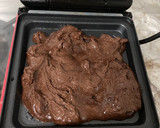 Foto del paso 4 de la receta: Keto Brownie en wafflera