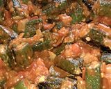 A picture of step 5 of Masala bhindi.