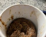 Foto del paso 5 de la receta: Torta en taza de banana 🍌