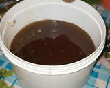 A picture of step 2 of Garlic, Ginger and honey drink.