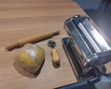 Foto del passaggio 2 della ricetta Le Meraviglie: Le Chiacchiere Sarde
