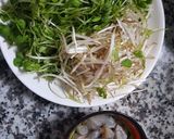 Hình bước làm 1 của món Eat clean - Tôm xào cải mầm và giá