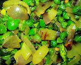 A picture of step 4 of Bhunji huyi Hara Chana.