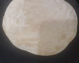 A picture of step 2 of Plain roti.