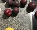 Foto del paso 1 de la receta: Mermelada de ciruela roja en thermomix