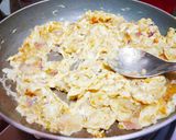 A picture of step 3 of Egg Bhurji.