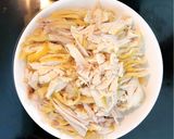 Hình bước làm 1 của món Phở gà!