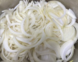 Foto del paso 1 de la receta: 529. Atún encebollado a la andaluza (principal pescado)