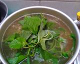 Foto langkah ke 4 dari resep Bayam Kuah Kombinasi.