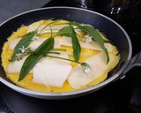 A picture of step 3 of Wild garlic and goat's cheese omelette.