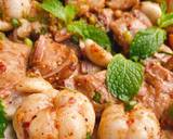 ราชินีเริงน้ำตก 💃
Beauty & the beast salad 👸 🦁 / น้ำตกมังคุดหมูปิ้ง วิธีทำสูตร 3 รูป