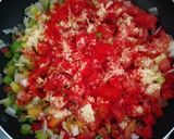 Foto del paso 1 de la receta: Pollo sudado con arvejas