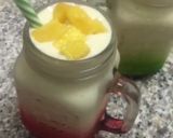 A picture of step 4 of Mango cream shake.