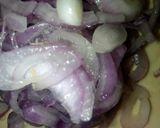 A picture of step 1 of Kachumbari.