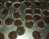 صورة لخطوة 3 من وصفة حلوى 10 دقائق برقائق الذرة وشوكولاته