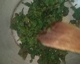 A picture of step 1 of Tomato mint chutney.
