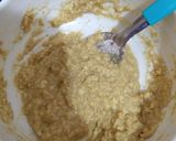 Foto del paso 2 de la receta: Muffins ligeros de banana con corazón de chocolate