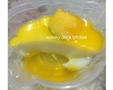 Foto langkah ke 7 dari resep Puding Sutra mangga.