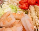 รูปขั้นตอนการทำที่ 2 ของ ผัดผักรวมมิตรใส่กุ้ง🍤