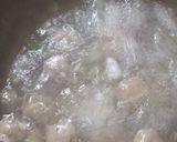 Foto langkah ke 2 dari resep Bakso Seger Extra Sayur.
