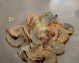 Foto langkah ke 3 dari resep Tumis Udang Buncis.