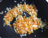 Foto del paso 2 de la receta: EMPANADAS DE CARNE PICADA BIEN JUGOSAS con masa casera 🥟 🥩