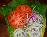 A picture of step 7 of Mike's Garlic Juicy [aka Jucy] Lucy Hamburgers.