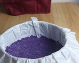 Foto langkah ke 2 dari resep Ube Ungu Burnt Cheesecake.