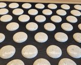 DIÓ macaron, zserbó krémmel recept fázis 6 fotója