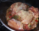 Foto del paso 5 de la receta: Pollo de campo guisado con curry
