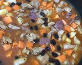 A picture of step 5 of Classic Pork Menudo.