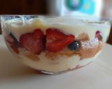Foto del paso 3 de la receta: Triffle de frutos rojos
