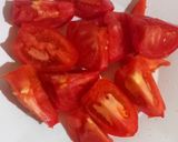 Foto del paso 1 de la receta: Xihongshi Chao Jidan, Huevos revueltos con Tomate al estilo Chino (西红柿炒鸡蛋)