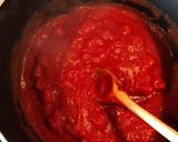 A picture of step 1 of Green bean stew فاصوليا خضراء.