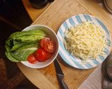 Töltött, zöldséges-sajtos omlett recept fázis 1 fotója